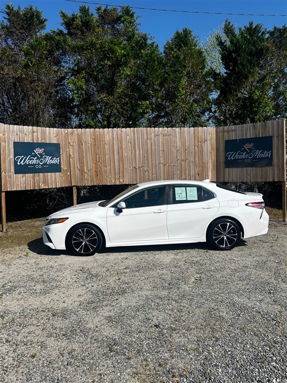 Toyota Camry SE in Kinston