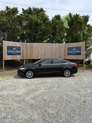 2017 Ford Fusion SE for sale by dealer