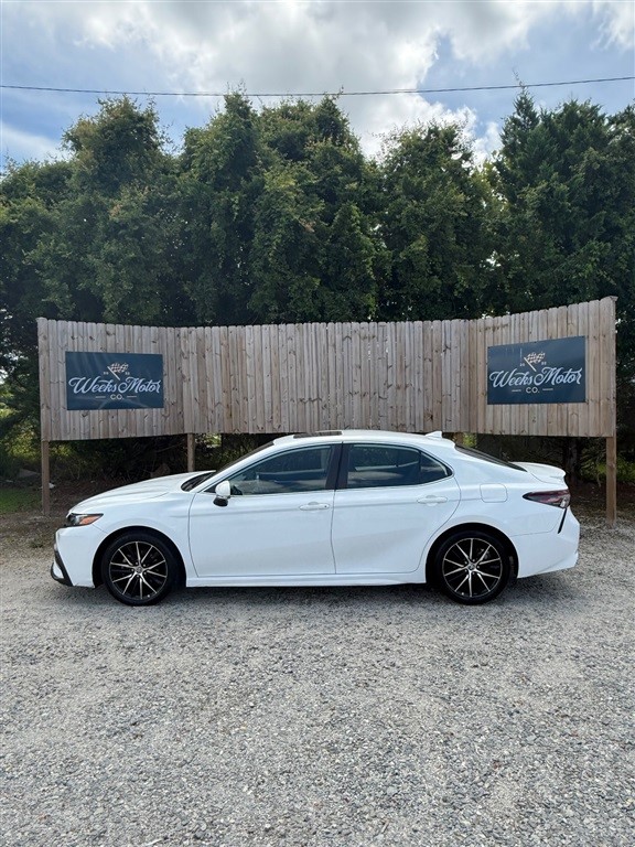 Toyota Camry SE in Kinston