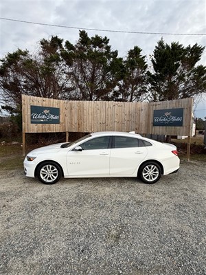Picture of a 2018 Chevrolet Malibu LT