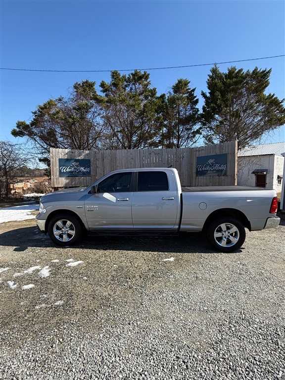 RAM 1500 Classic Tradesman Crew Cab LWB 4WD in Kinston
