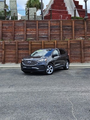 Picture of a 2020 Ford Edge SE FWD