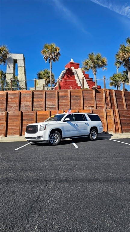 GMC Yukon XL SLE 2WD in North Myrtle Beach