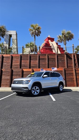 Picture of a 2018 Volkswagen Atlas S