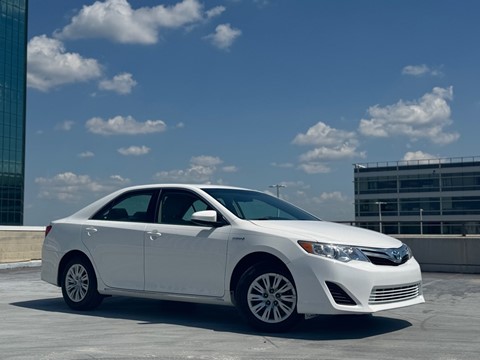 2013 TOYOTA CAMRY HYBRID LE