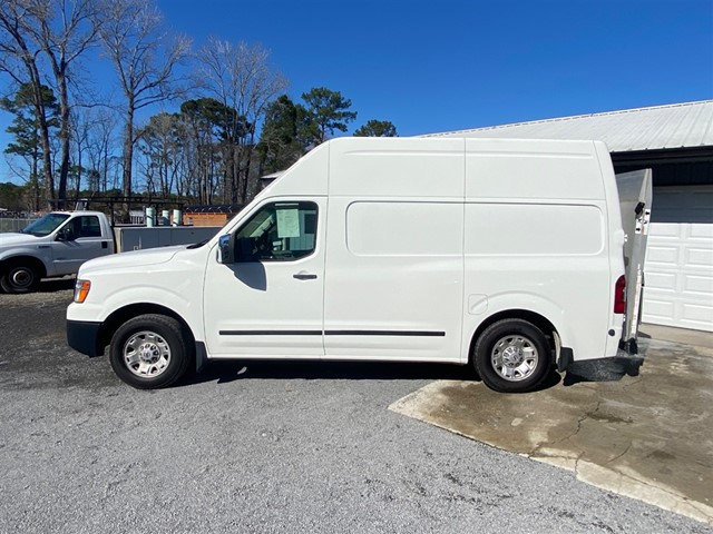 Nissan NV Cargo 2500 HD SV V8 High Roof in Ladson