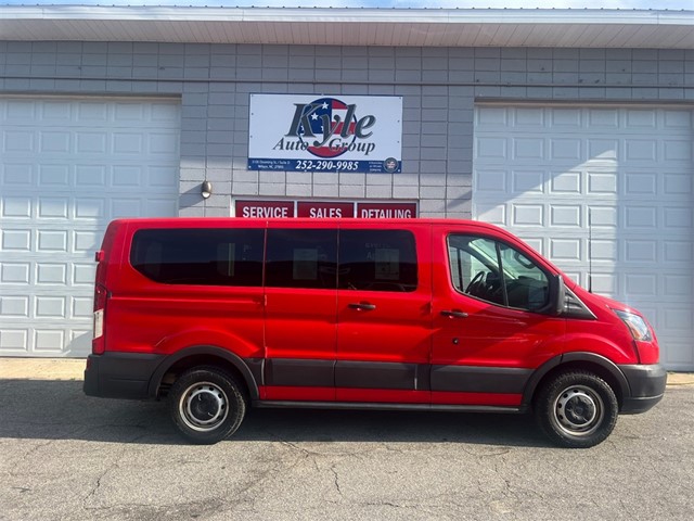 Ford Transit 150 Wagon Low Roof XL 60/40 Pass. 130-in. in Wilson