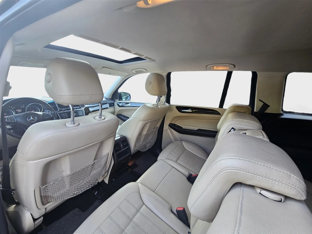 2017 Mercedes Benz GLS 450 4MATIC photo 20