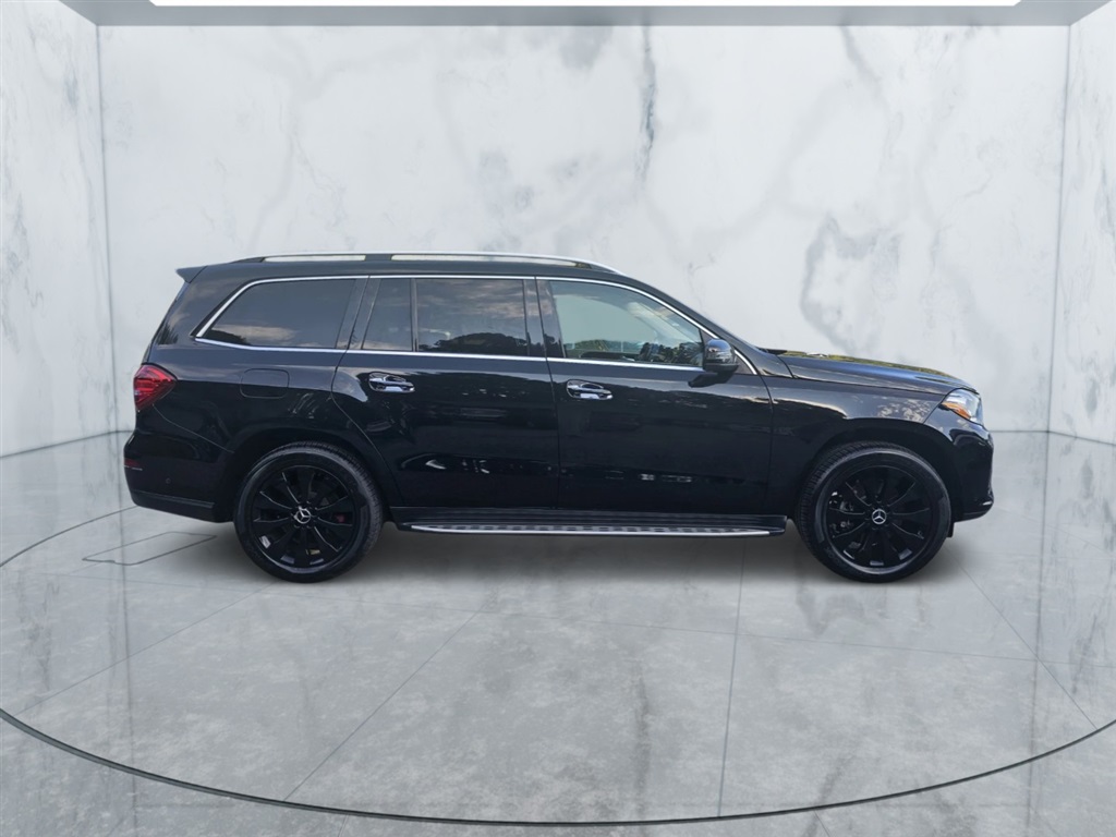 2017 Mercedes Benz GLS 450 4MATIC photo 3