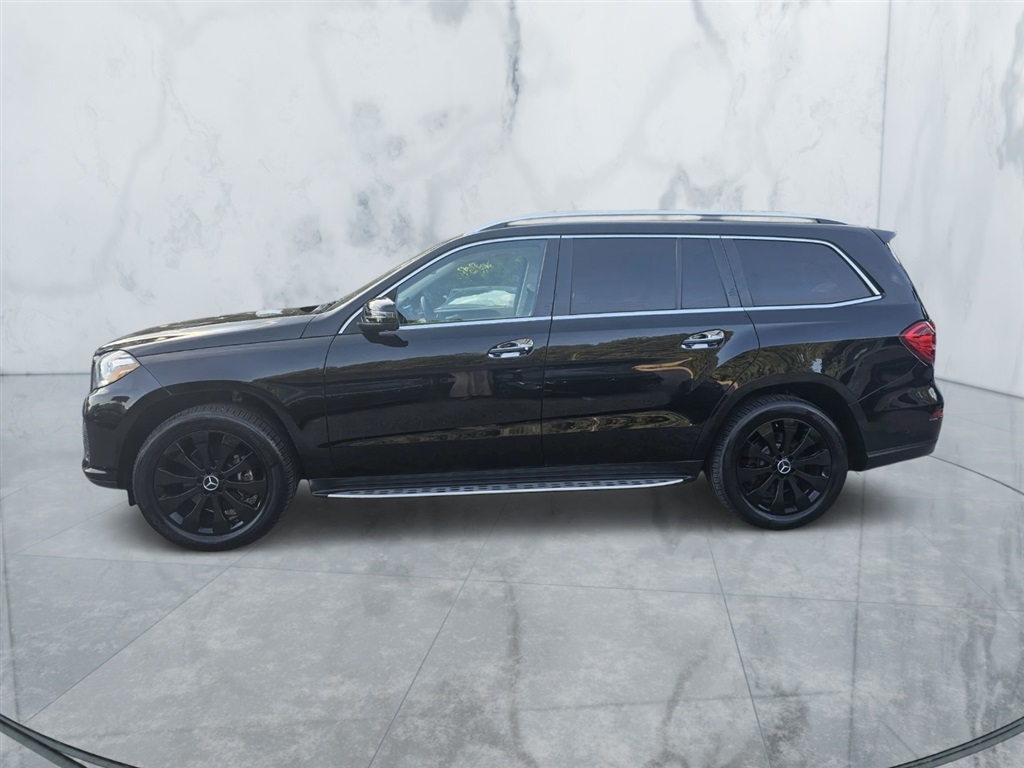 2017 Mercedes Benz GLS 450 4MATIC photo 4
