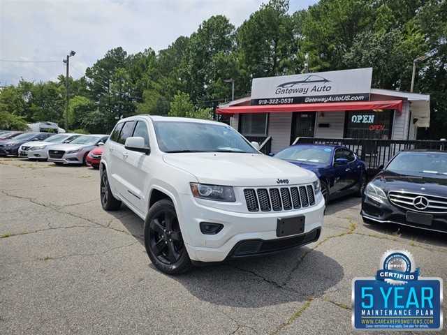 Jeep Grand Cherokee Laredo 4WD in Raleigh