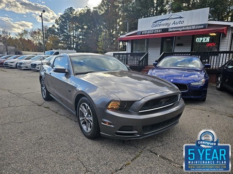 2014 Ford Mustang V6 Coupe