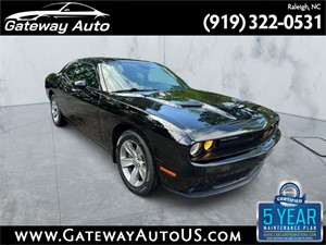 2019 Dodge Challenger SXT for sale by dealer