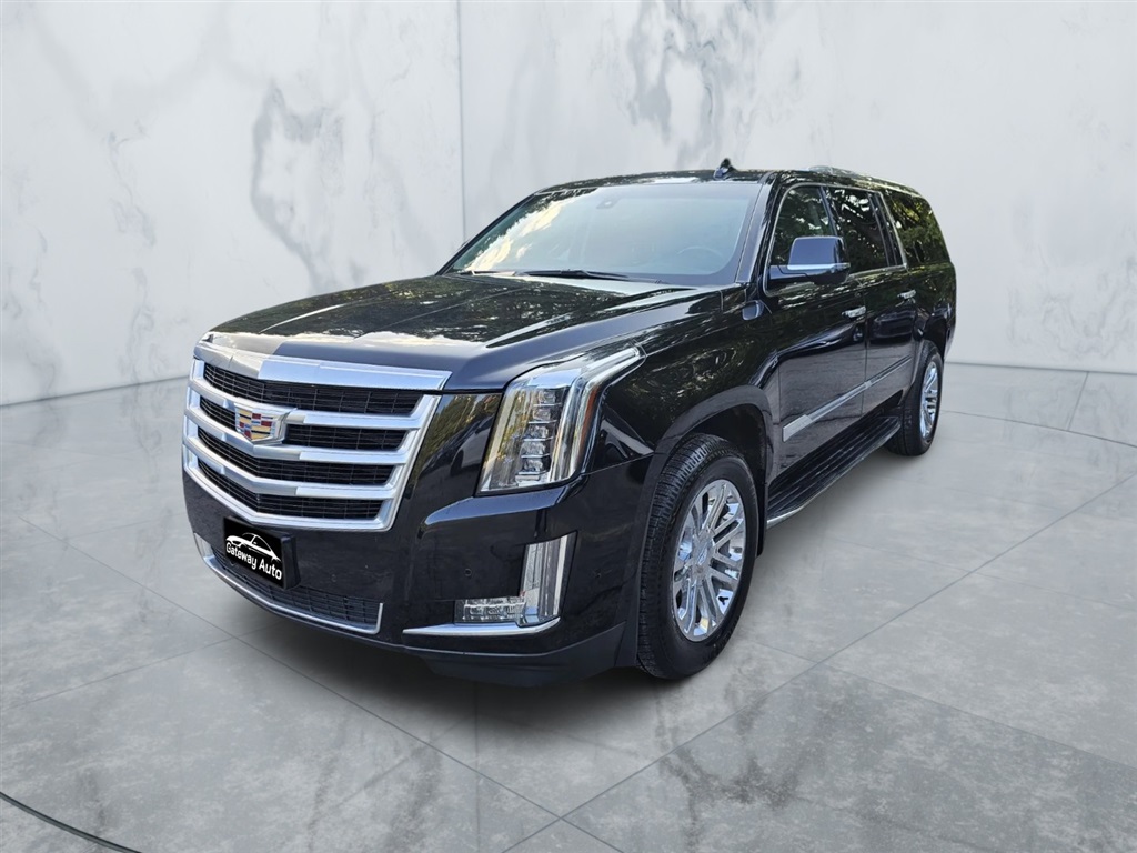 2019 Cadillac Escalade ESV Standard photo 3