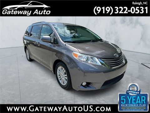 2012 Toyota Sienna Limited FWD 7-Passsenger V6