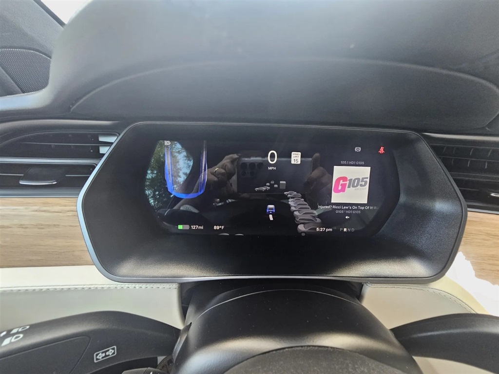 2020 Tesla Model X Long Range photo 11