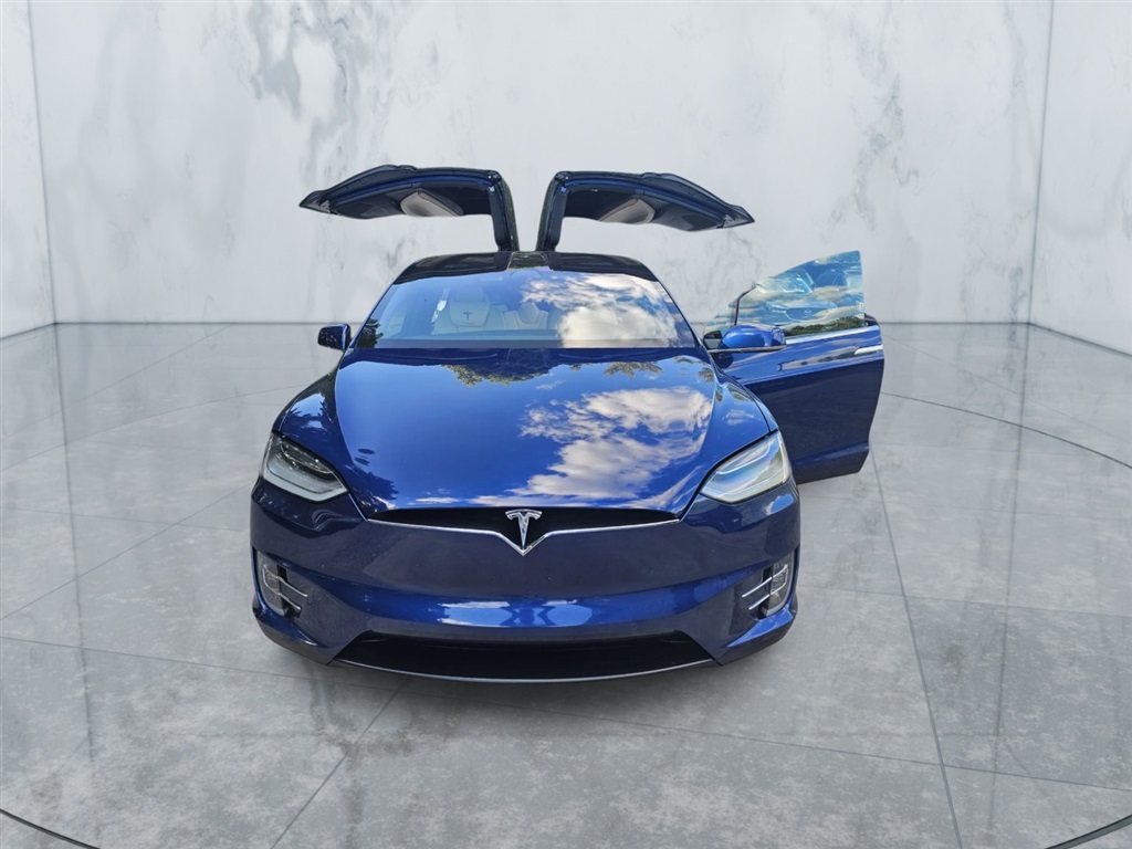 2020 Tesla Model X Long Range photo 3