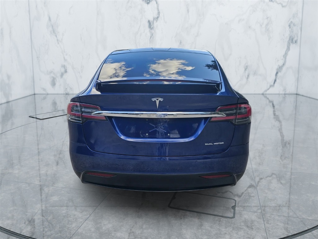 2020 Tesla Model X Long Range photo 8