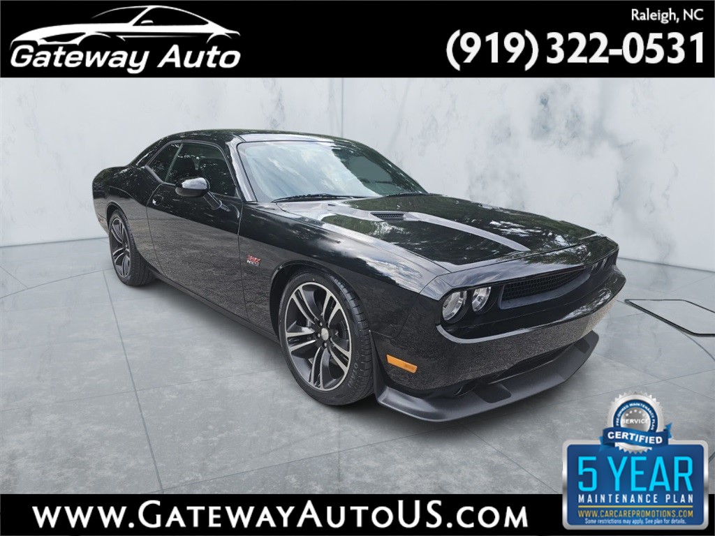 2014 Dodge Challenger SRT8