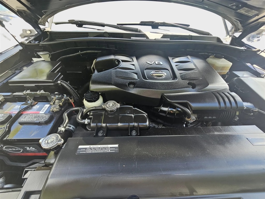 2019 Nissan Armada SL photo 27