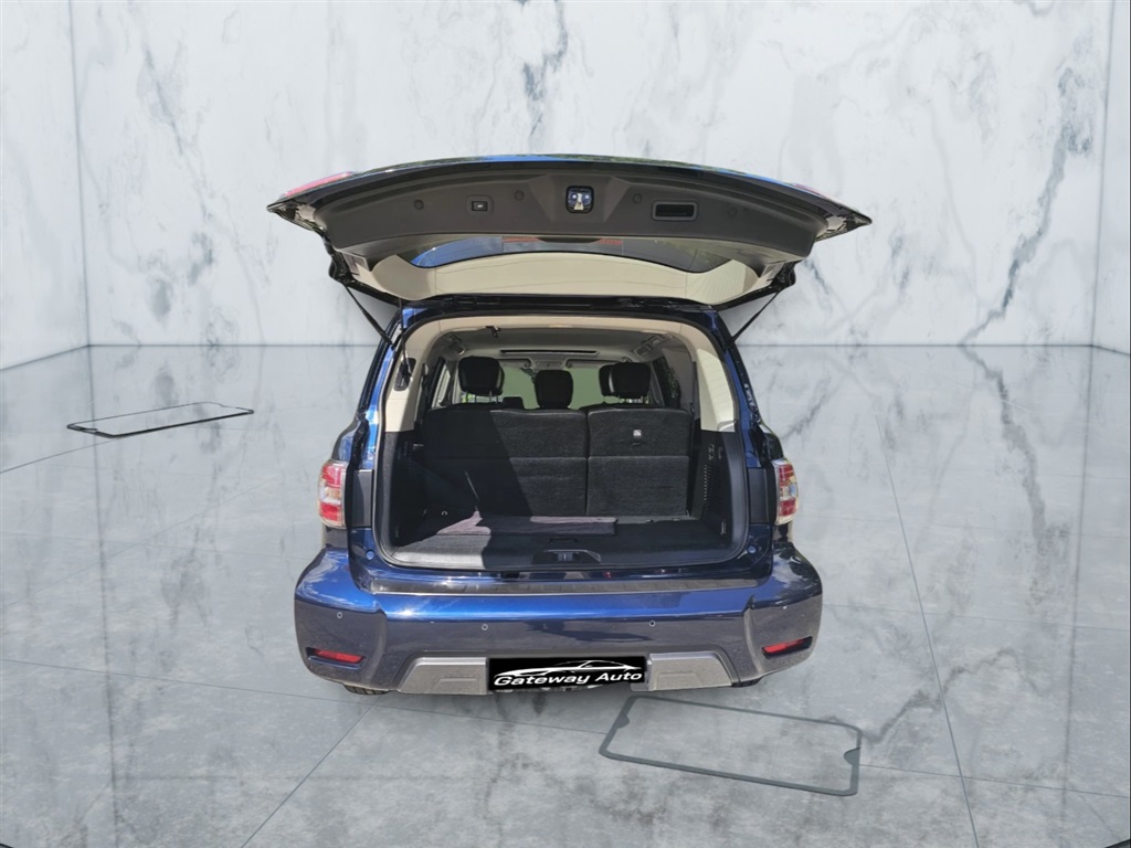 2019 Nissan Armada SL photo 8