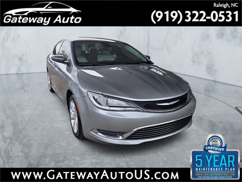 2017 Chrysler 200 Limited Platinum