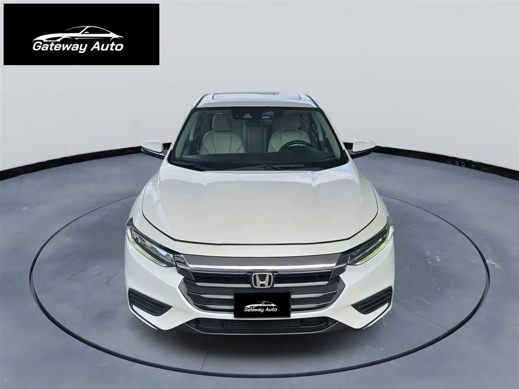 2019 Honda Insight Touring photo 2