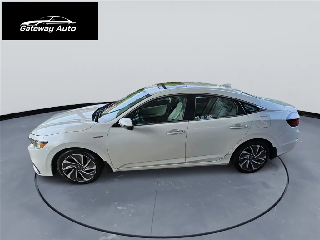 2019 Honda Insight Touring photo 4