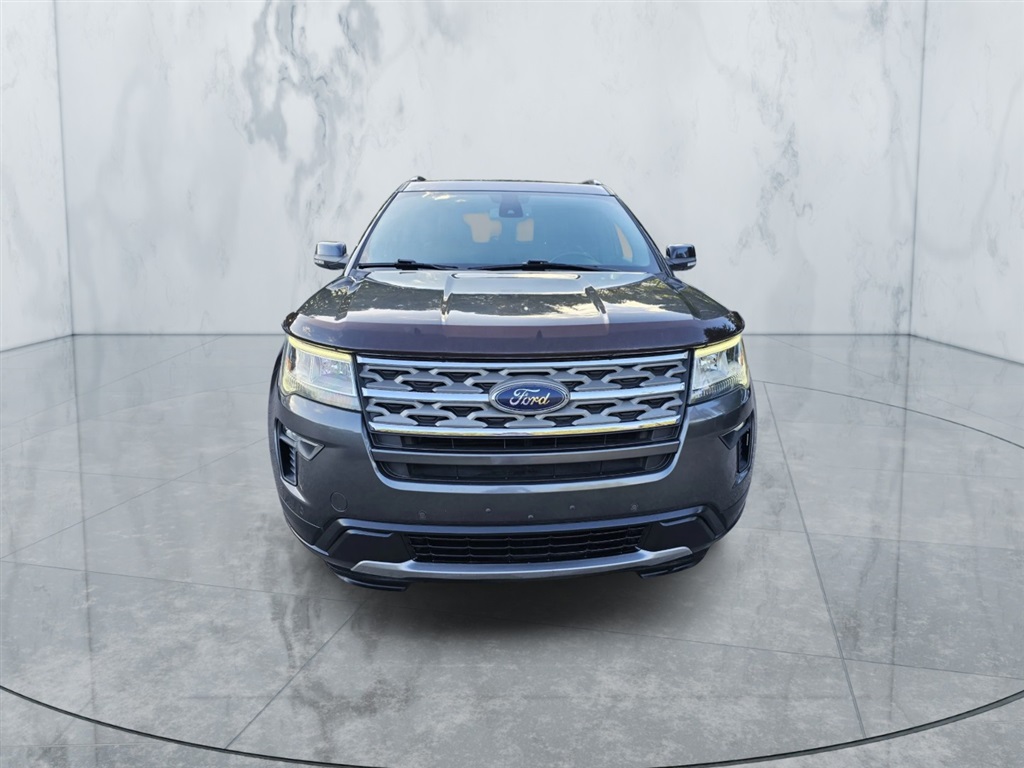 2018 Ford Explorer XLT photo 2