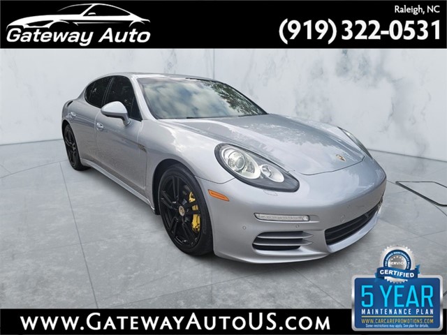 Porsche Panamera 4 in Raleigh