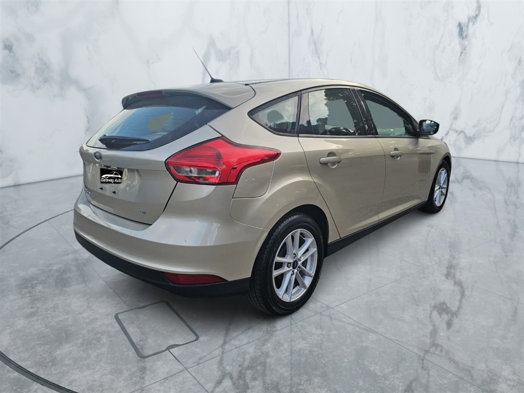 2018 Ford Focus SE photo 8