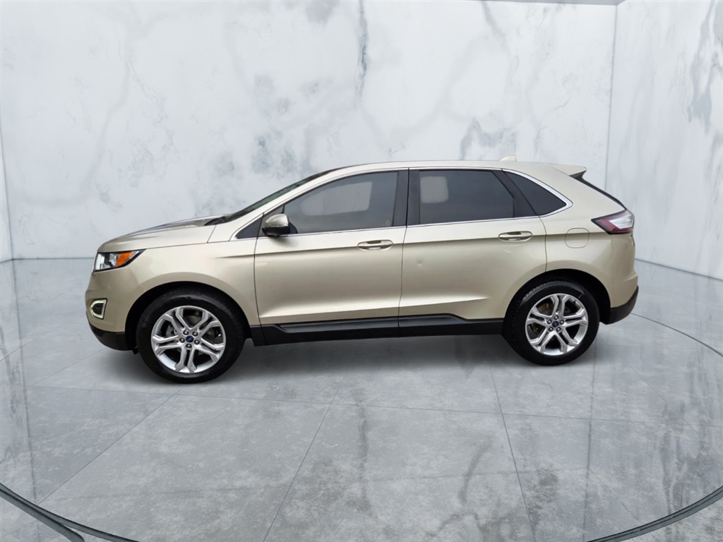 2018 Ford Edge Titanium photo 4