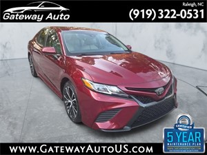 2018 Toyota Camry SE for sale by dealer