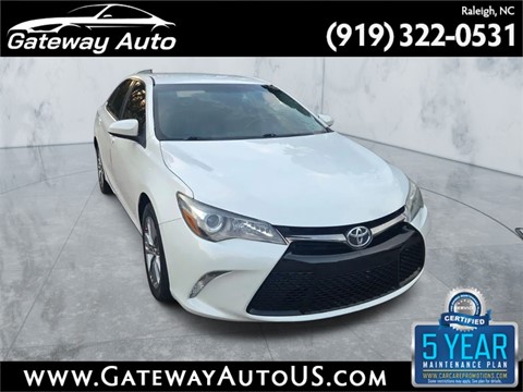 2015 Toyota Camry SE