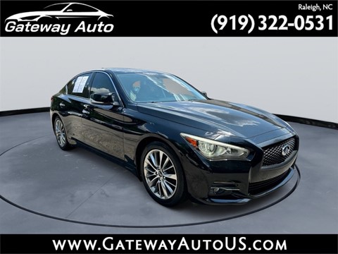 2015 Infiniti Q50 Premium