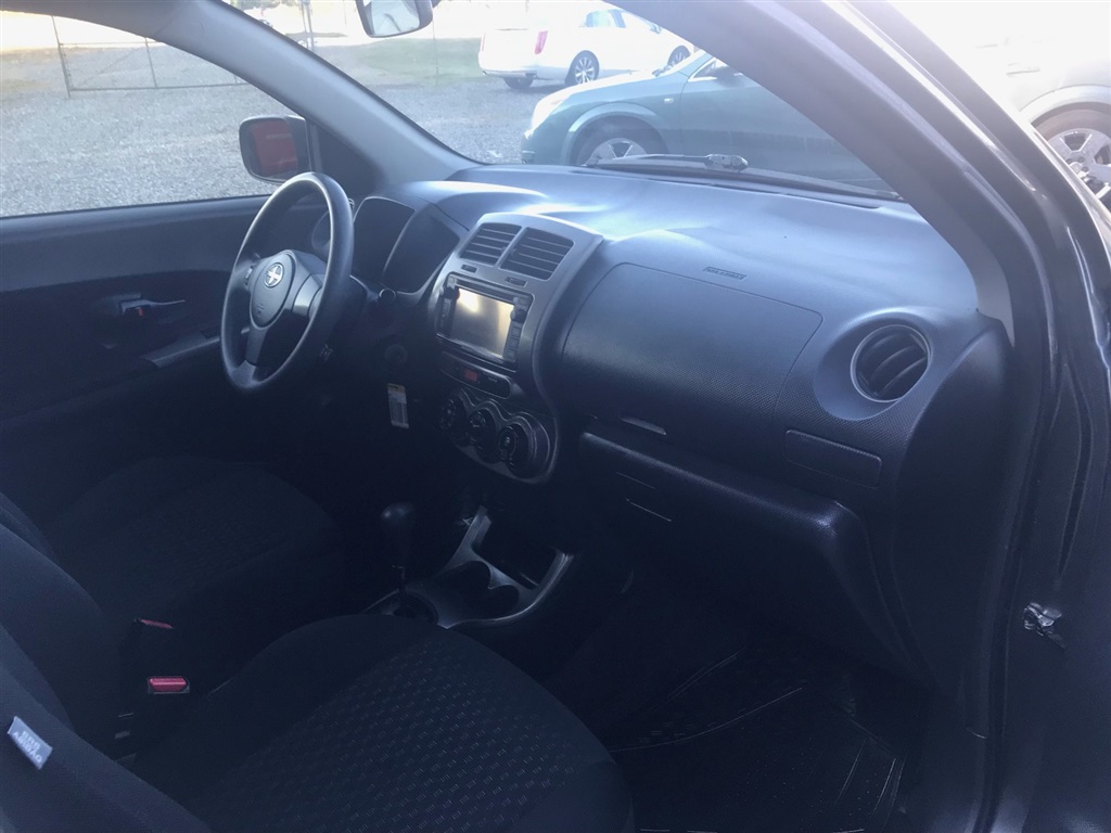 2014 Scion xD Base photo 15