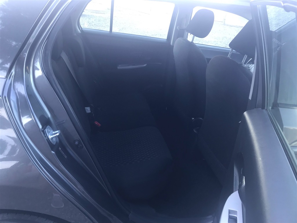 2014 Scion xD Base photo 18