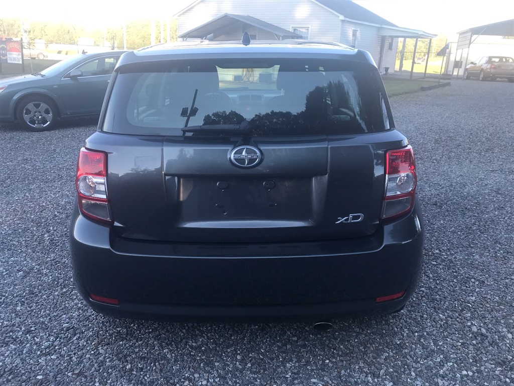 2014 Scion xD Base photo 6