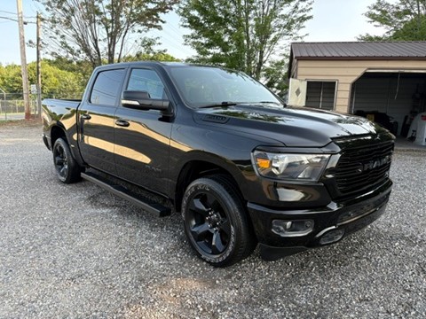 2019 RAM 1500 Big Horn Crew Cab SWB 4WD