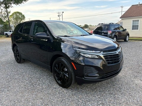 2023 Chevrolet Equinox LS 2WD