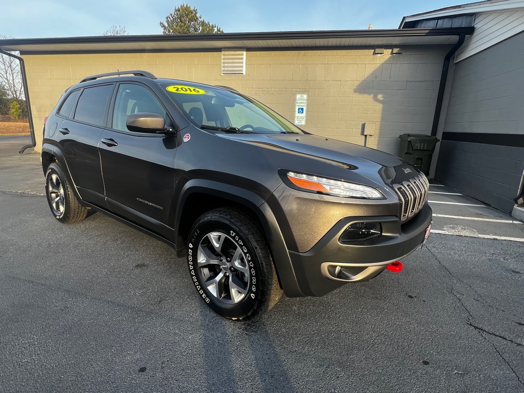 2016 JEEP CHEROKEE TRAILHAWK for sale in Wilson