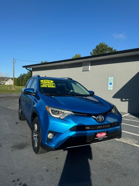 2016 TOYOTA RAV4 XLE