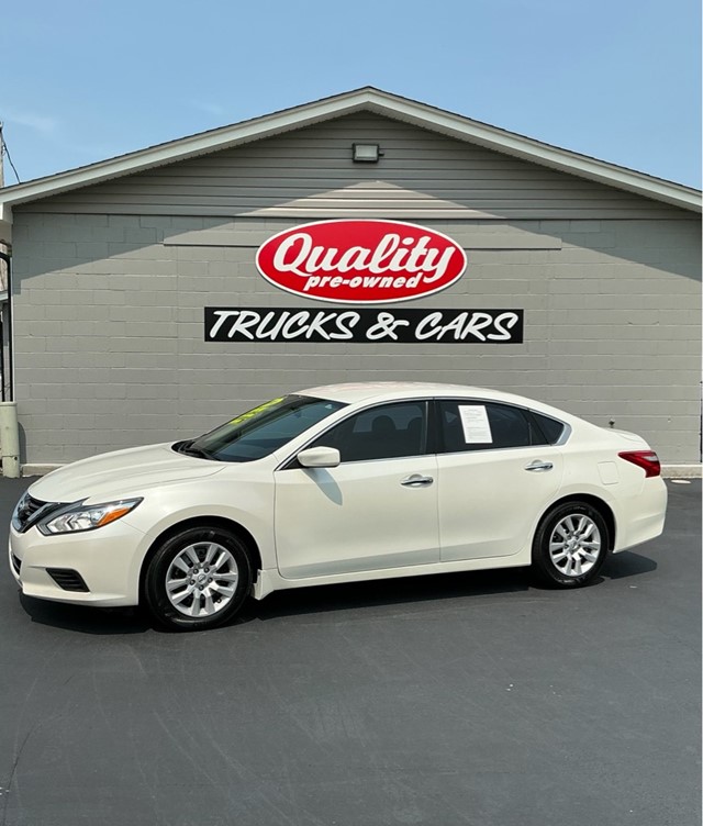 NISSAN ALTIMA 2.5 in Wilson