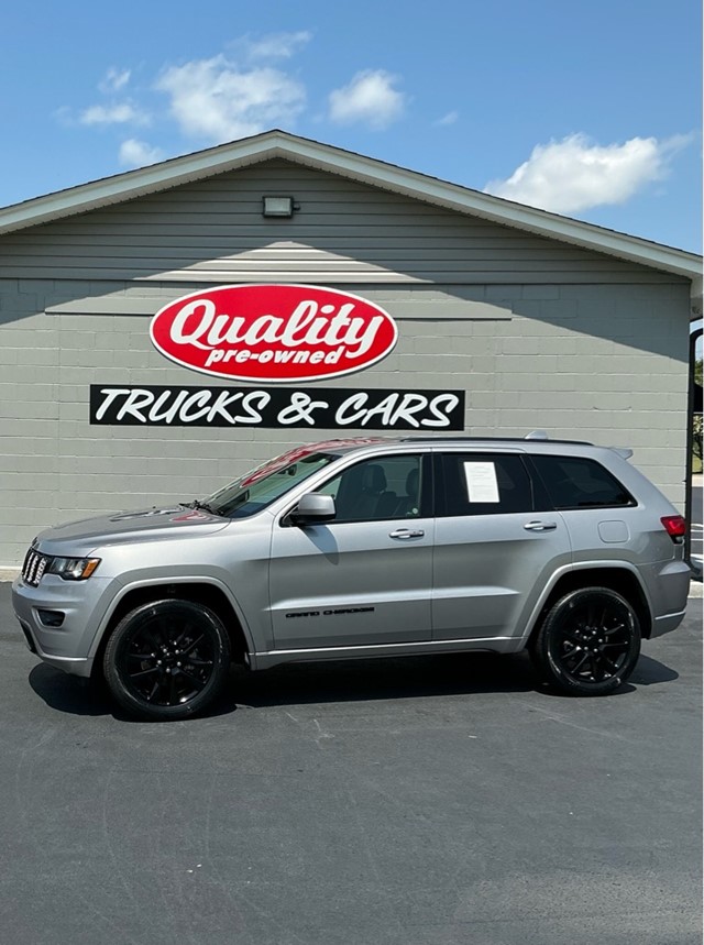 JEEP GRAND CHEROKEE LAREDO in Wilson