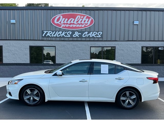 NISSAN ALTIMA SV in Wilson