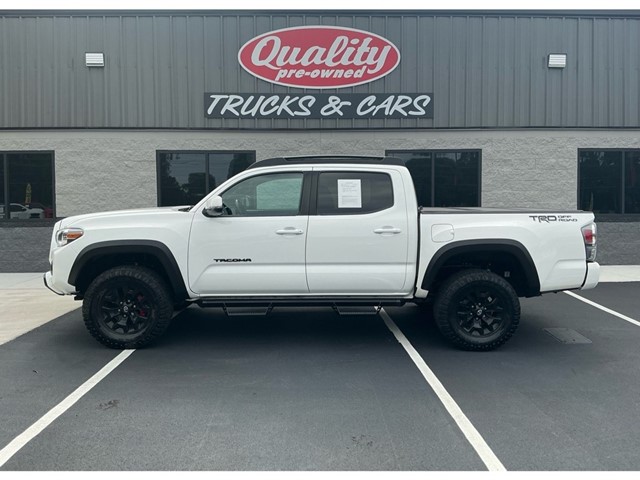 TOYOTA TACOMA DOUBLE CAB in Wilson