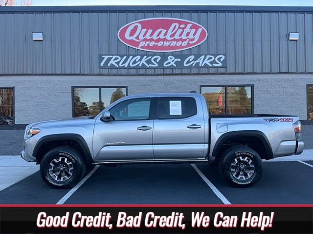 TOYOTA TACOMA DOUBLE CAB in Wilson