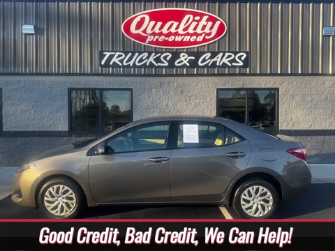 2017 TOYOTA COROLLA LE