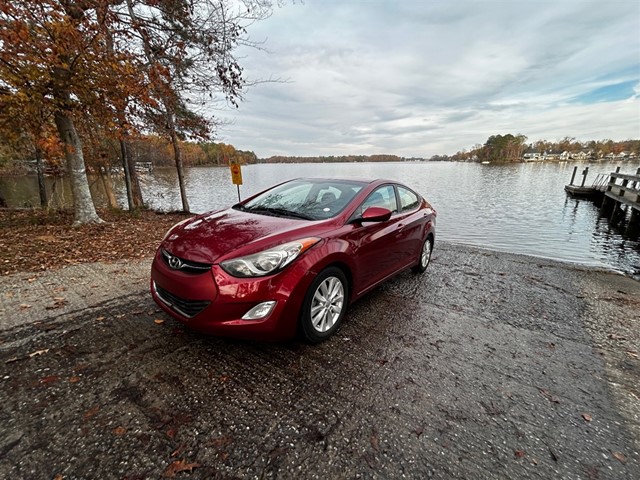 Hyundai Elantra Limited in Saluda