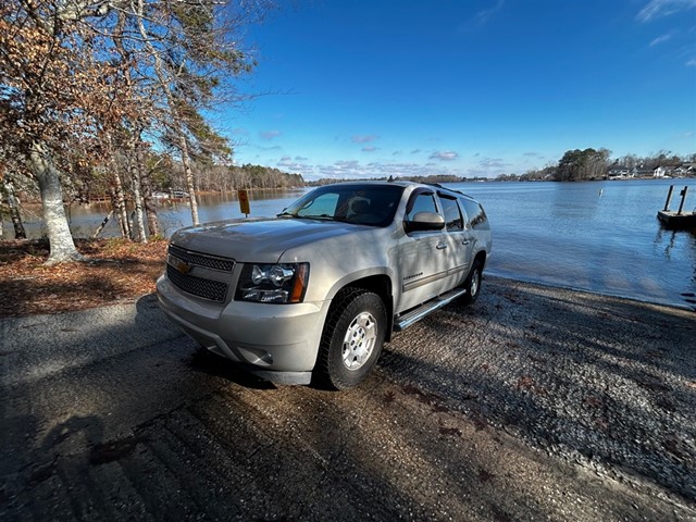 Chevrolet Suburban LT in Saluda